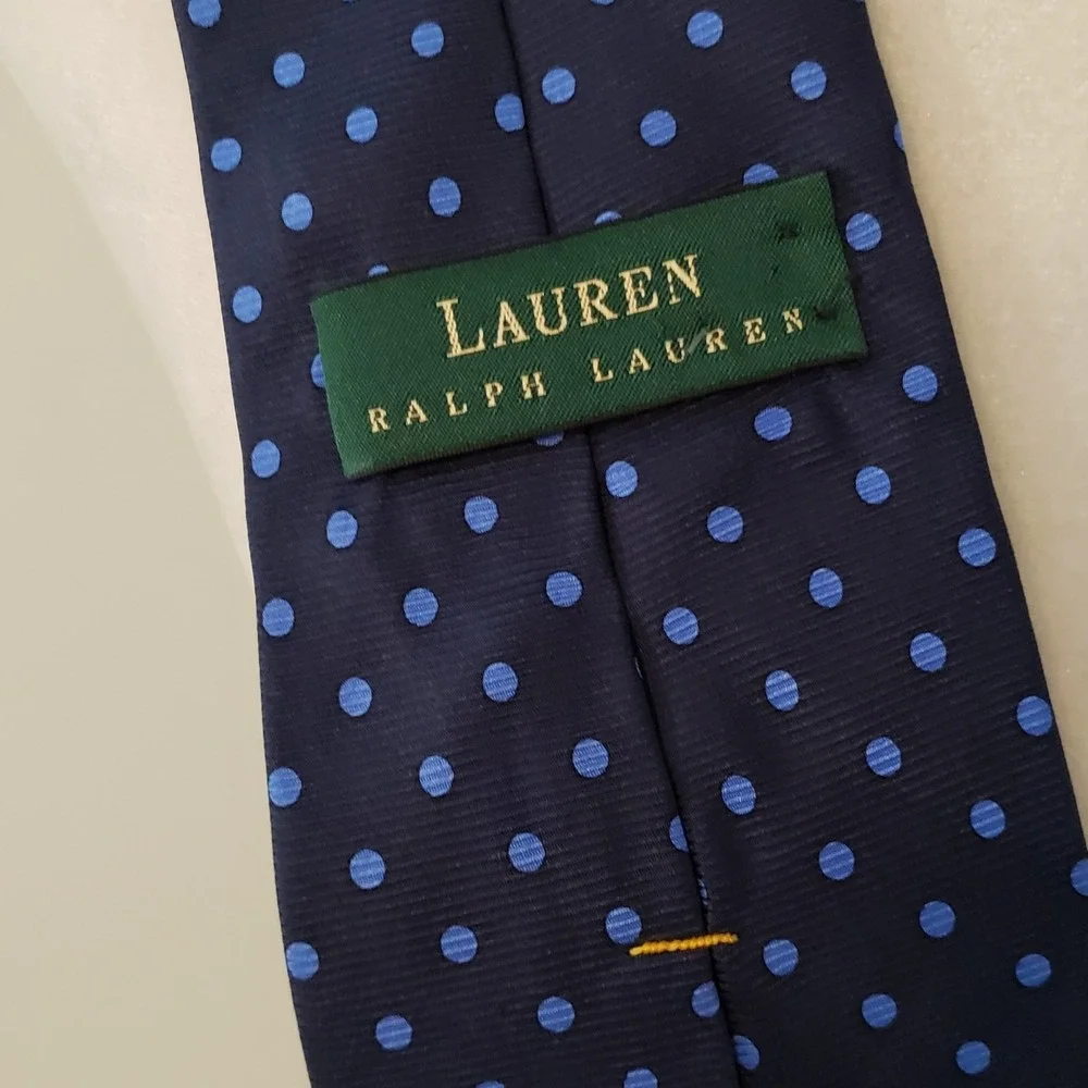 Vintage Lauren Ralph Lauren Mens Polka Dot Neck Tie Silk Hand Finished USA Blue
